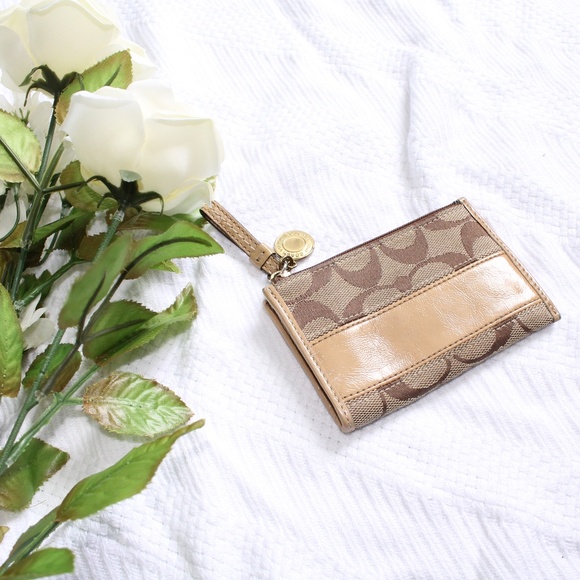 Coach Handbags - Coach Brown monogram Card & Change Wristlet